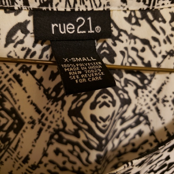 Rue21 Dress - Picture 2 of 3